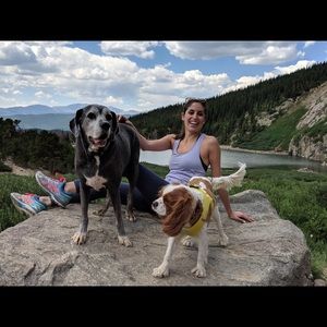 Meet your Posher, Stephanie